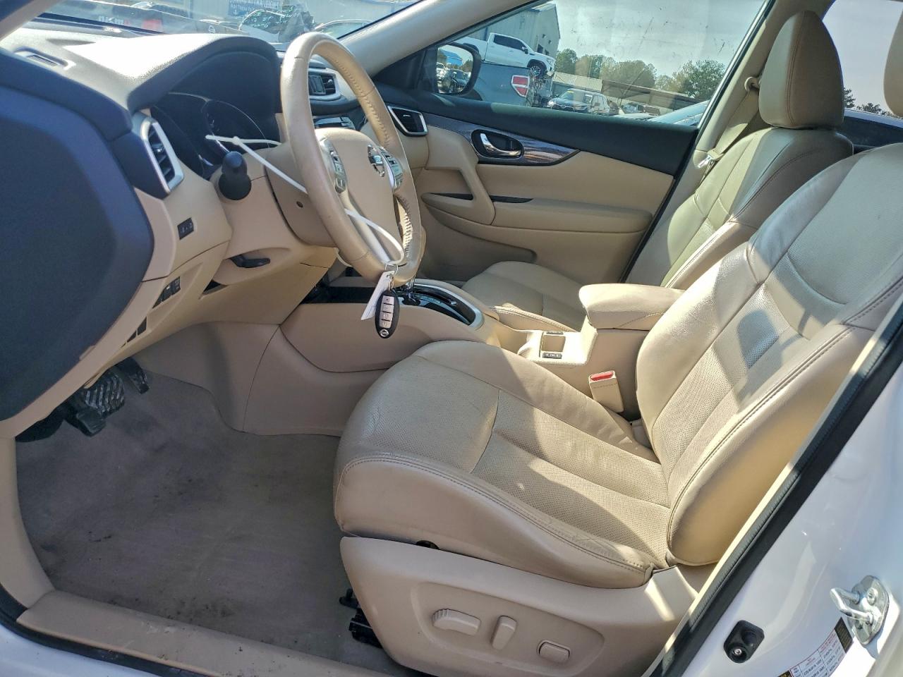 2015 Nissan Rogue S VIN: 5N1AT2MTXFC806152 Lot: 93928505