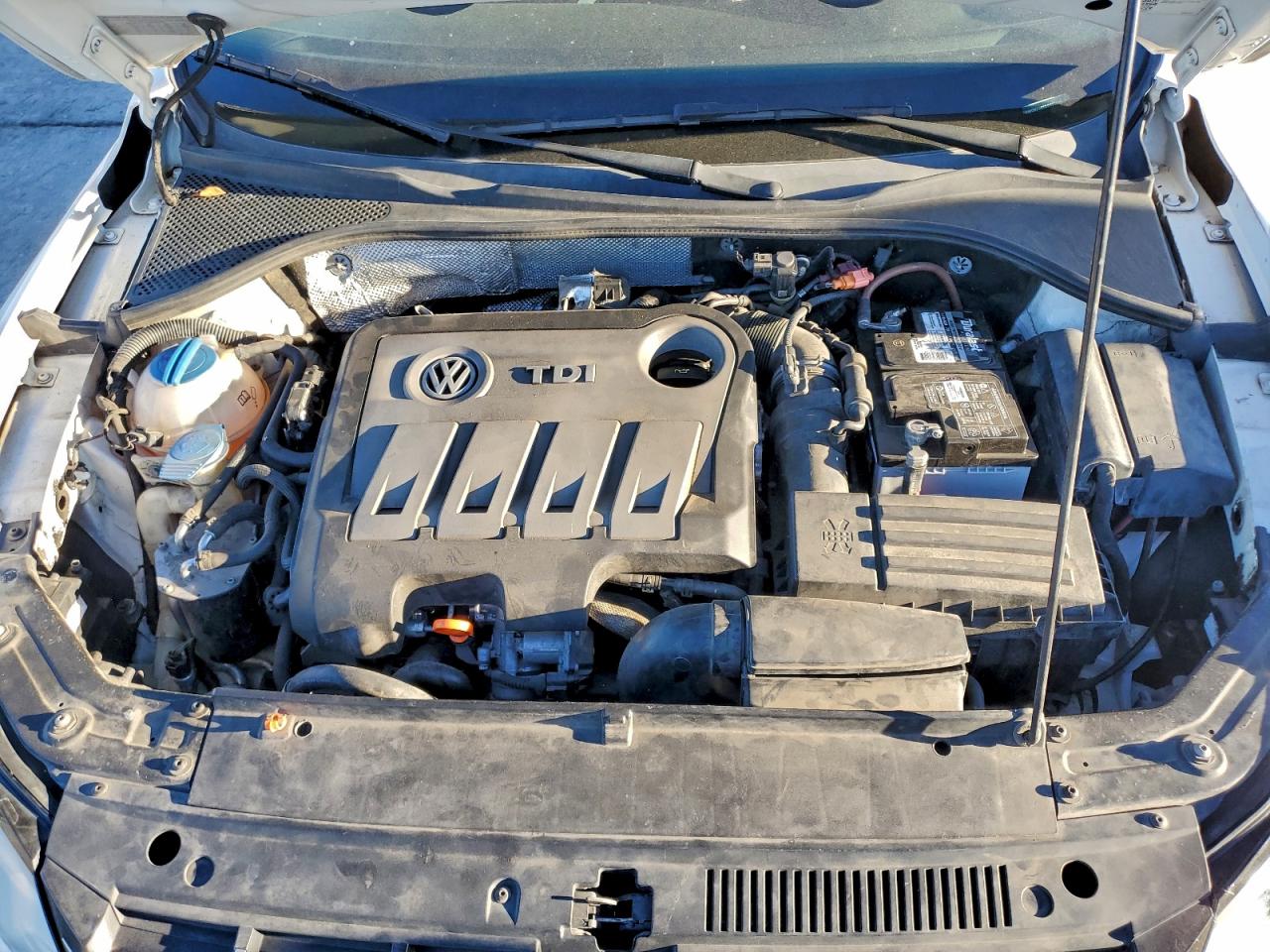 2013 Volkswagen Passat Sel VIN: 1VWCN7A35DC021170 Lot: 93982855