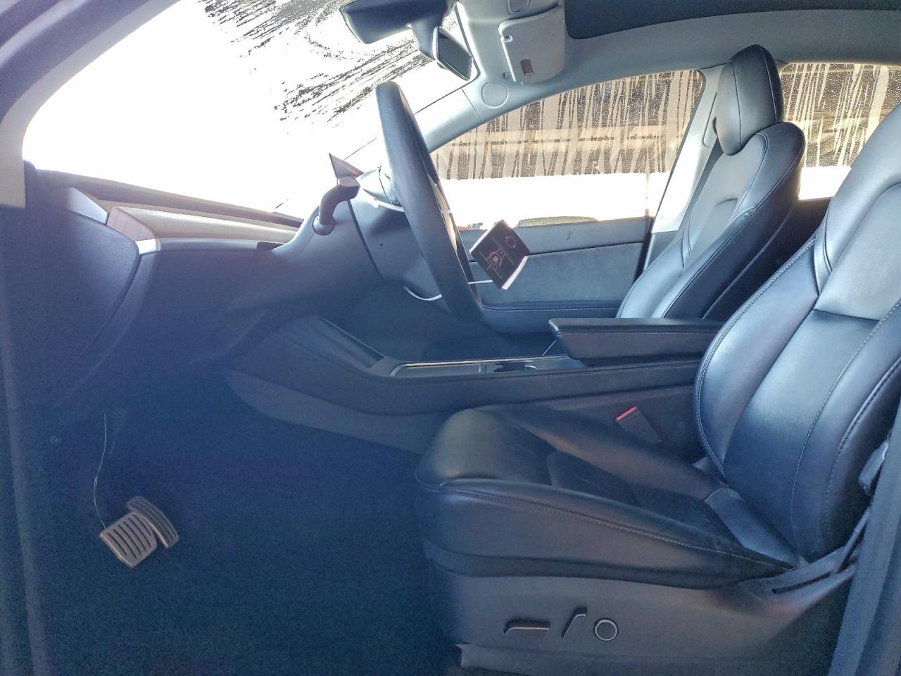 2022 Tesla Model Y VIN: 7SAYGDEF5NF347905 Lot: 94165215