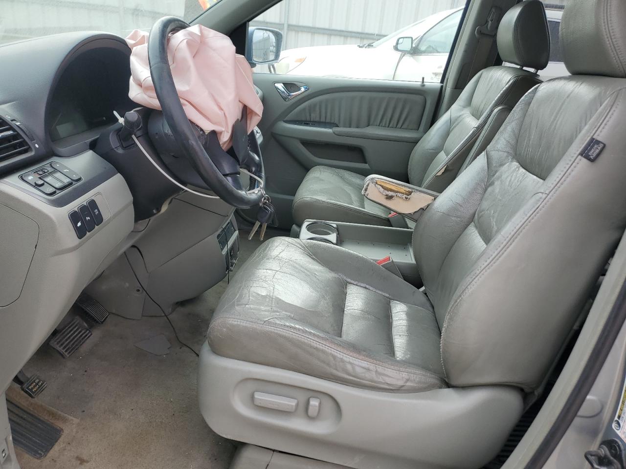 2006 Honda Odyssey Touring VIN: 5FNRL38846B105340 Lot: 90334545