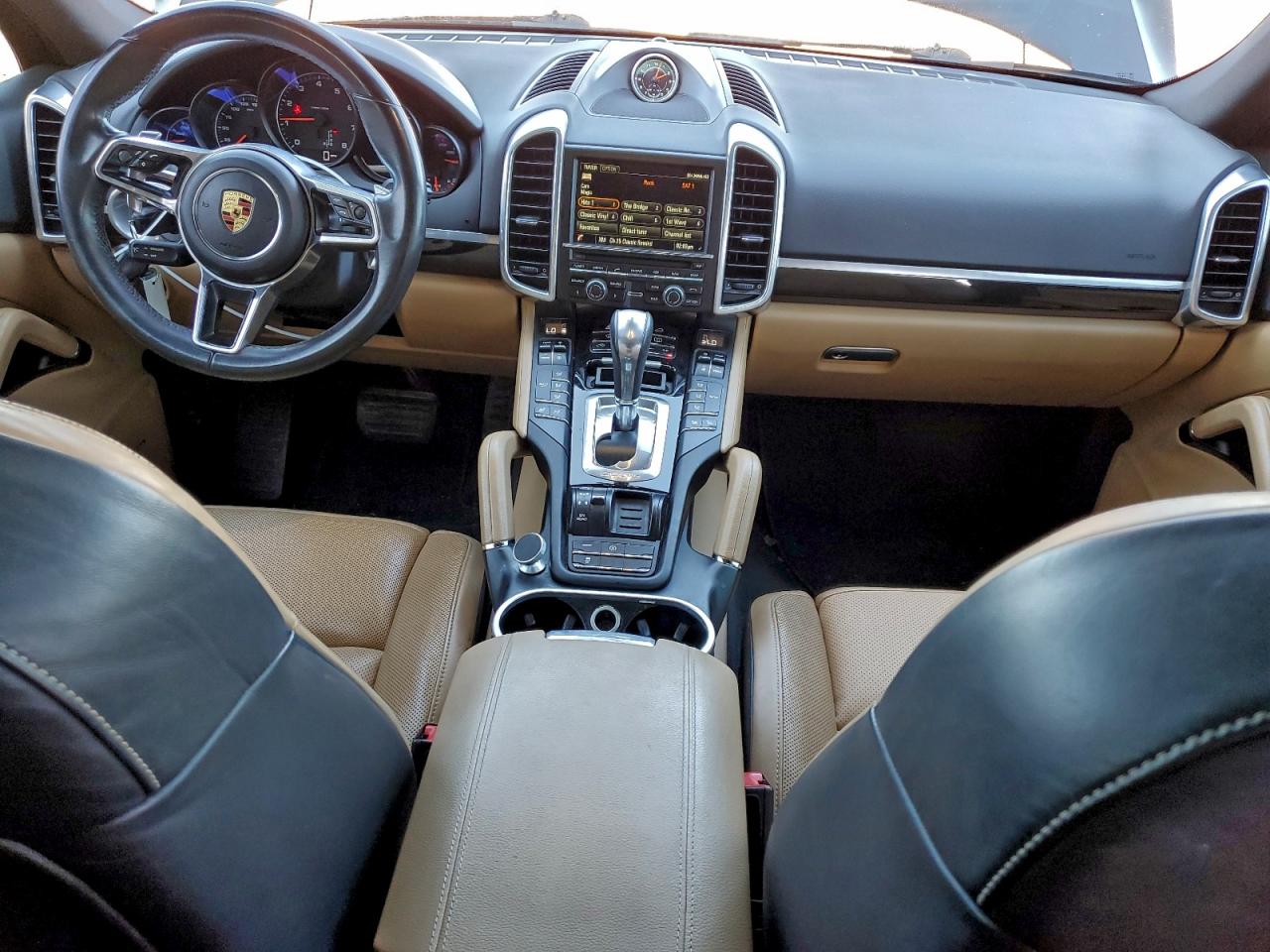 2016 Porsche Cayenne VIN: WP1AA2A25GLA11015 Lot: 94336835