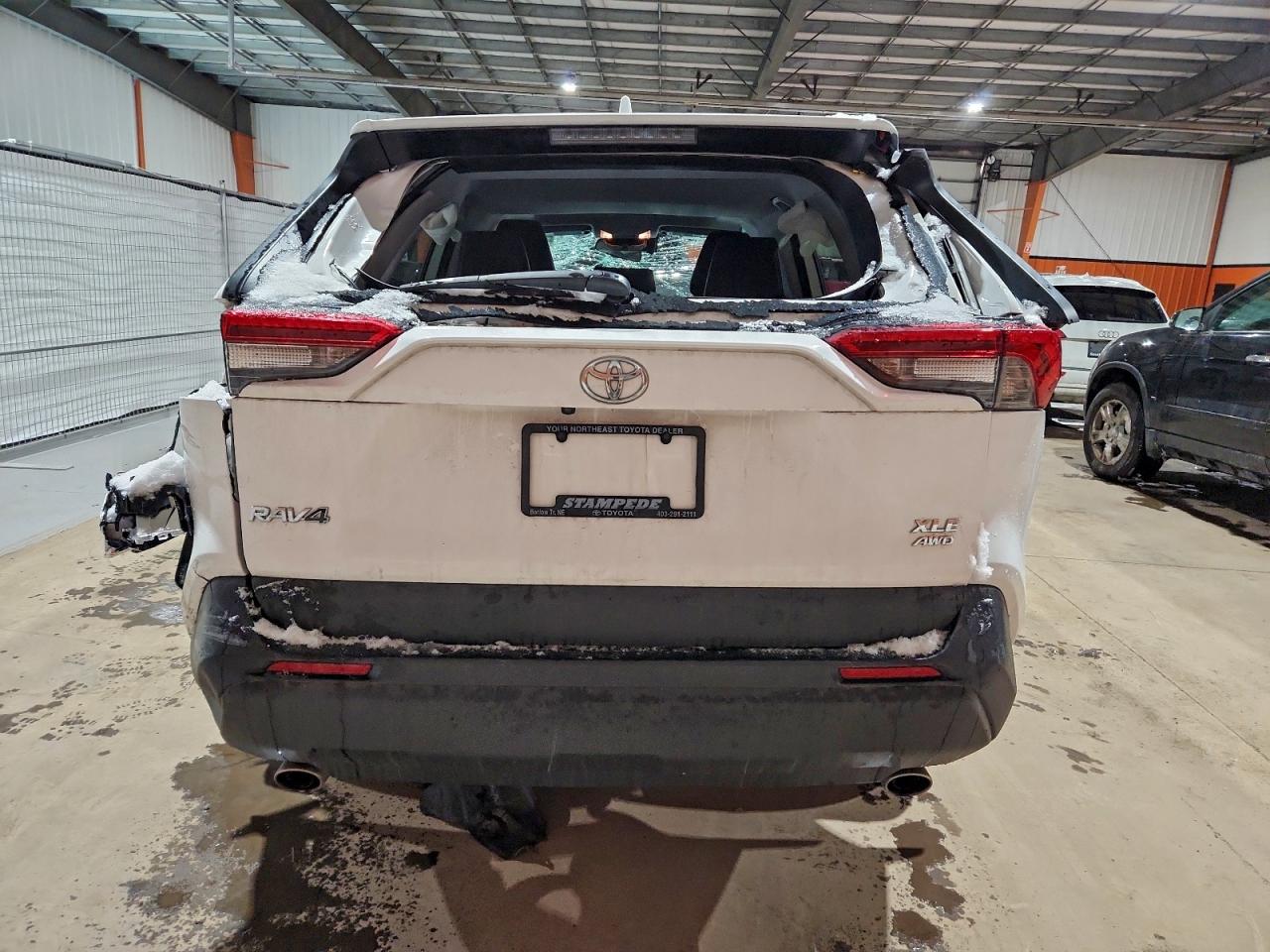 2020 Toyota Rav4 Xle VIN: 2T3R1RFVXLW093931 Lot: 94464845