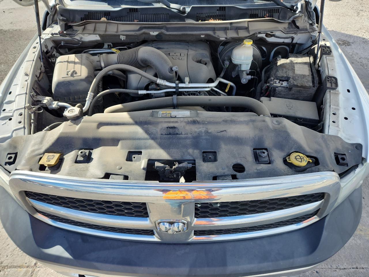 2015 Ram 1500 St VIN: 3C6JR7DTXFG631454 Lot: 89806875