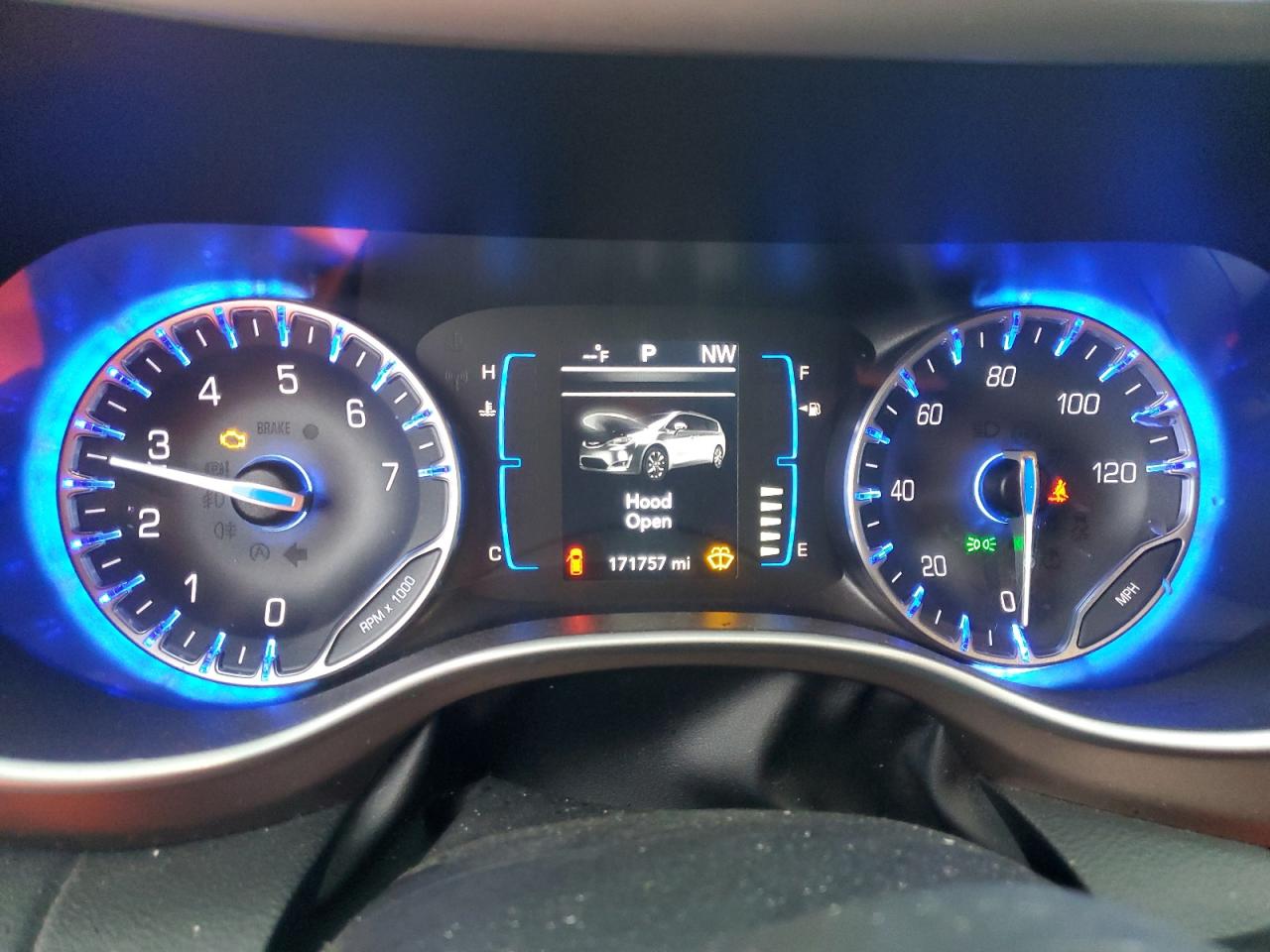 2017 Chrysler Pacifica Touring L VIN: 2C4RC1BG3HR823005 Lot: 93031835