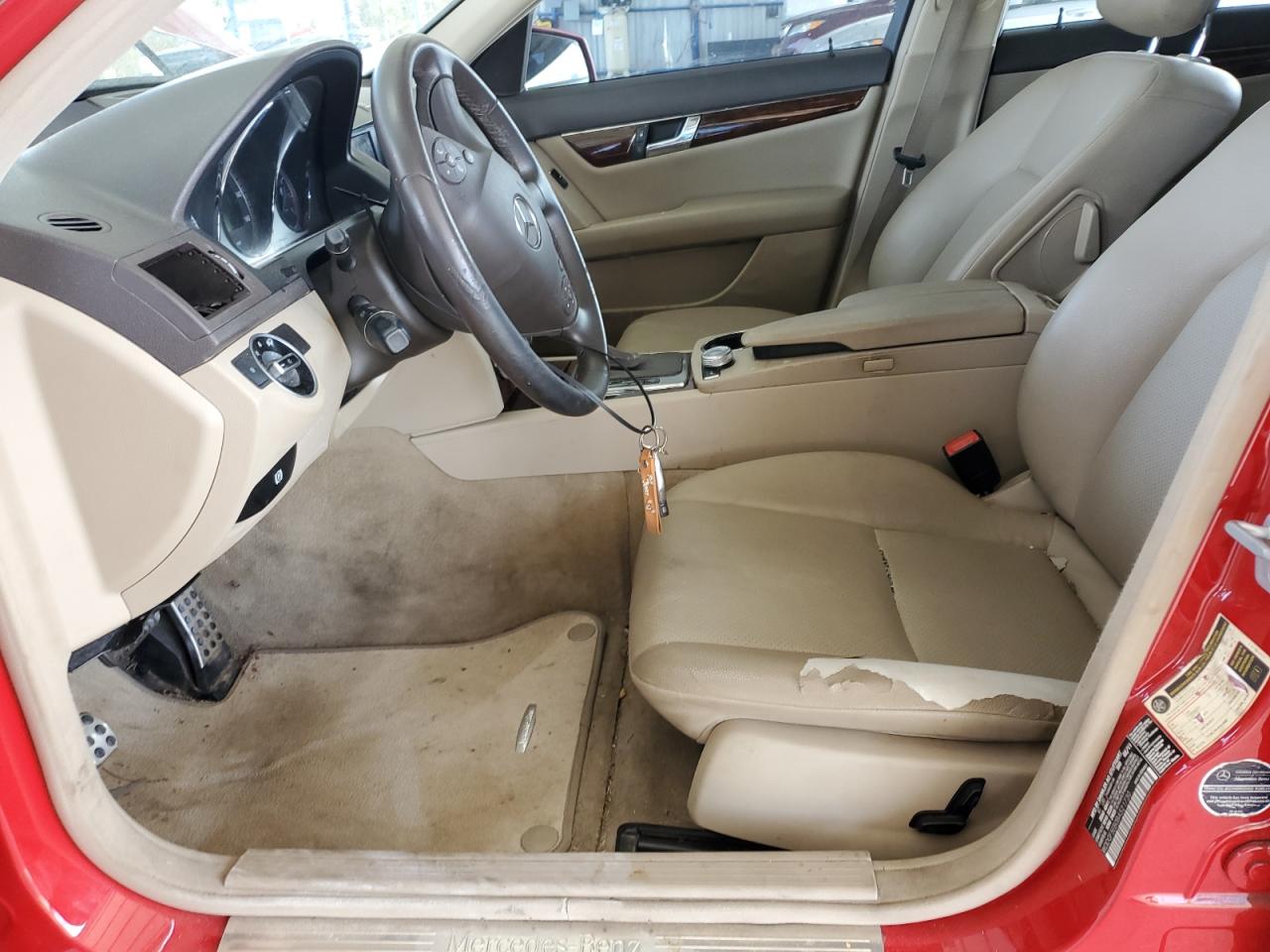 2011 Mercedes-Benz C 300 VIN: WDDGF5EB0BA521730 Lot: 92324915