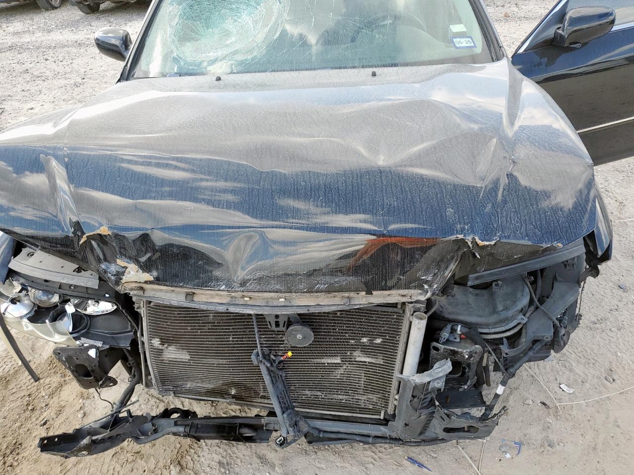 2006 Hyundai Azera Se VIN: KMHFC46FX6A068017 Lot: 93035195