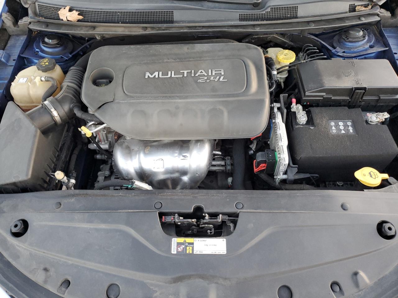 2015 Chrysler 200 Limited VIN: 1C3CCCAB5FN536805 Lot: 92786505