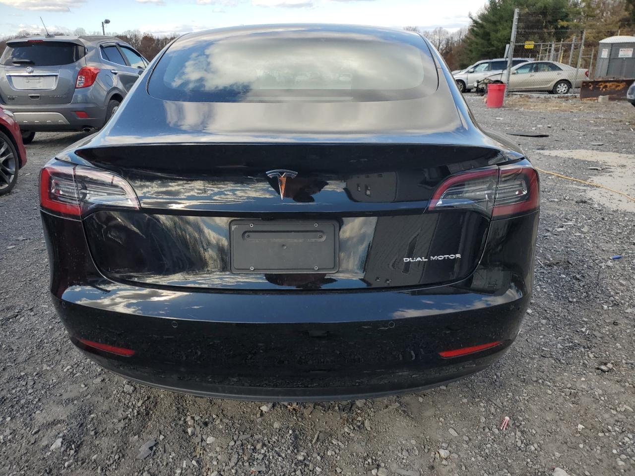 2022 Tesla Model 3 VIN: 5YJ3E1EB8NF305804 Lot: 91711205