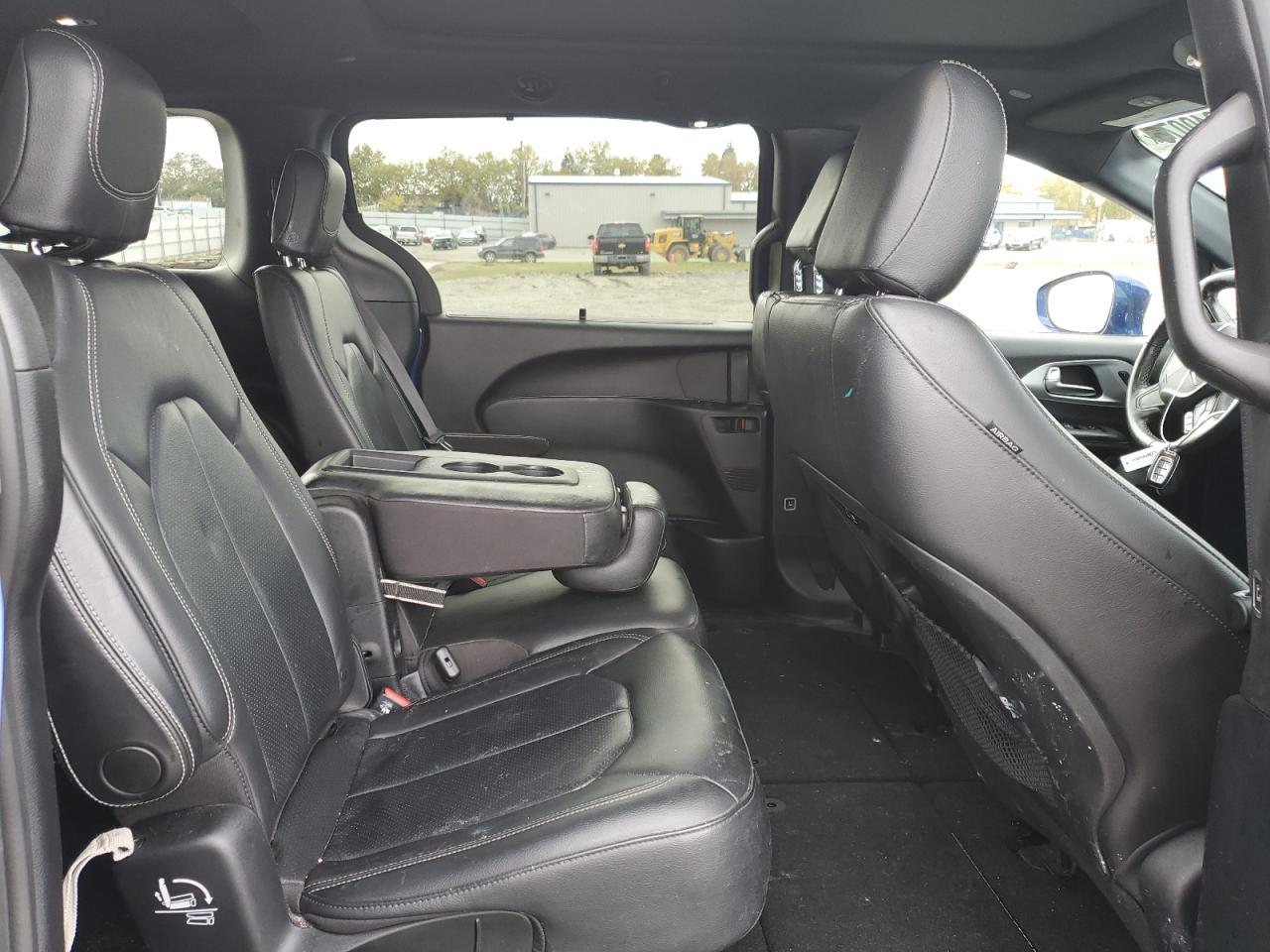 2021 Chrysler Pacifica Touring L VIN: 2C4RC1BG0MR504798 Lot: 92240075