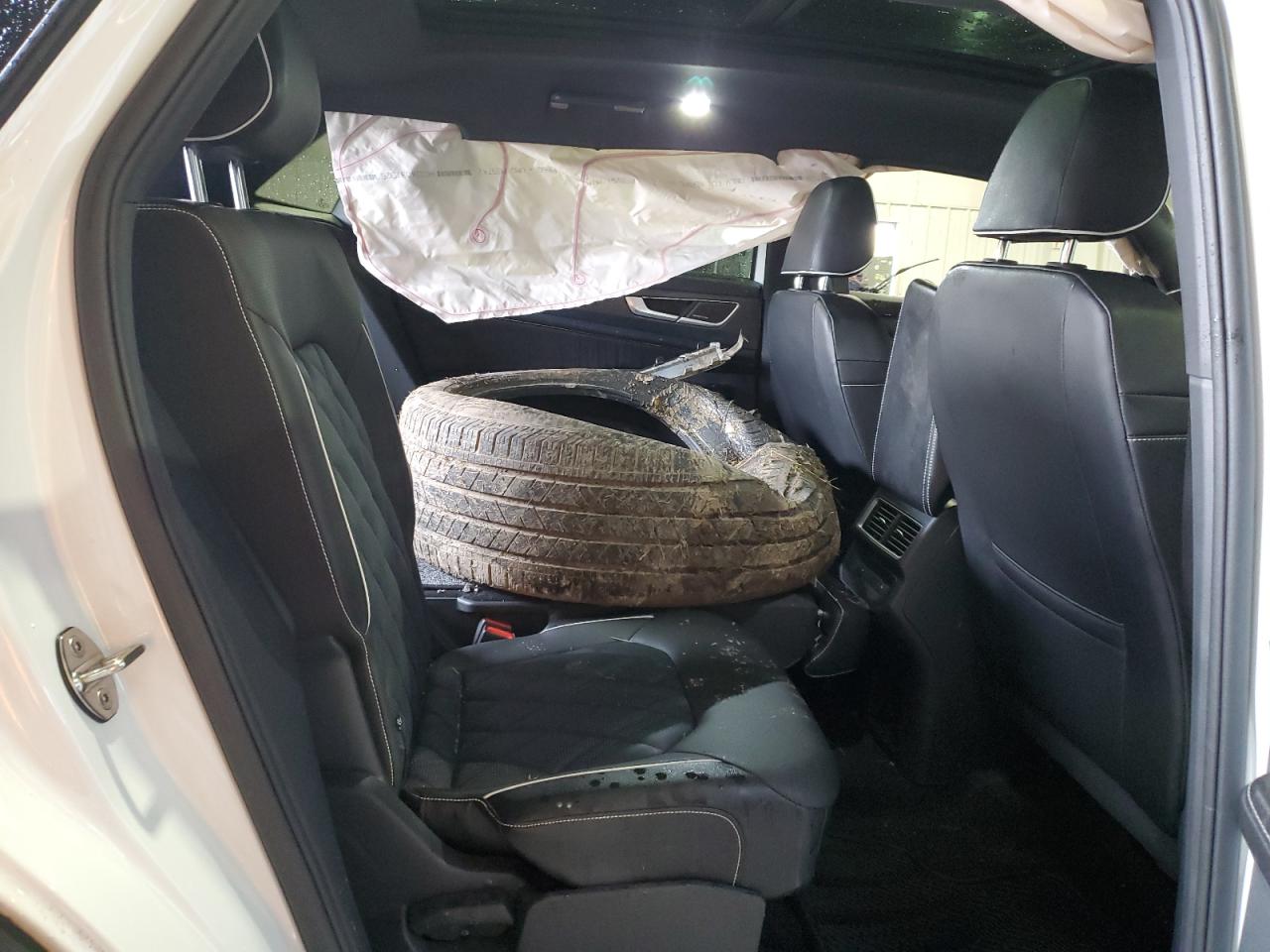 2024 Volkswagen Atlas Cross Sport Sel Premium R-Line VIN: 1V2FE2CAXRC241246 Lot: 92536955