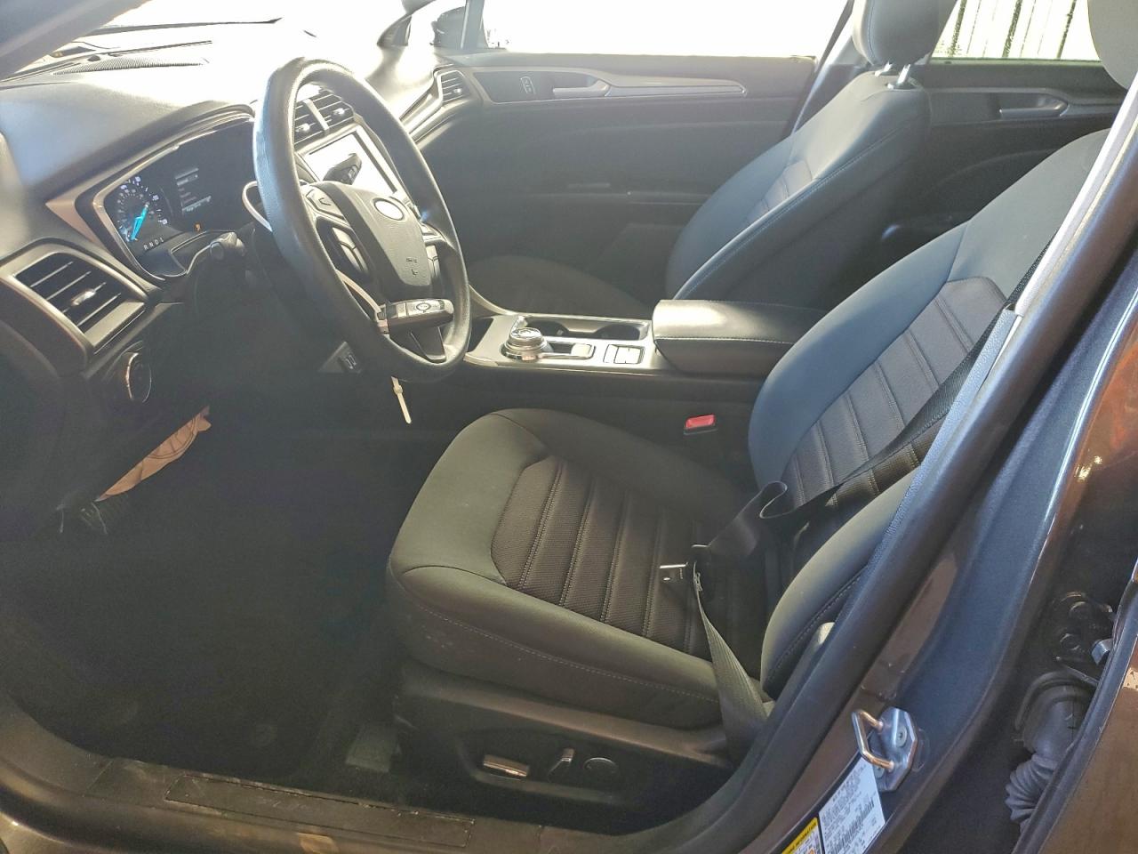 2020 Ford Fusion Se VIN: 3FA6P0LU0LR265824 Lot: 94082915