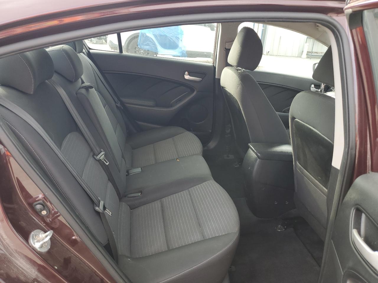 2017 Kia Forte Lx VIN: 3KPFL4A76HE126158 Lot: 92390945