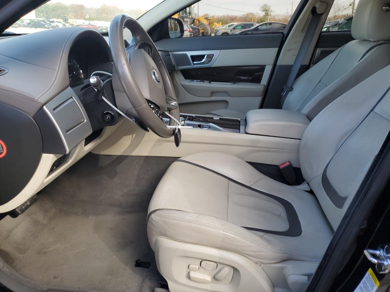 2012 Jaguar Xf Portfolio VIN: SAJWA0HB0CLS33412 Lot: 91864495