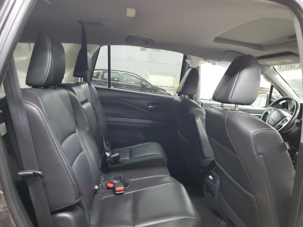 2017 Honda Pilot Exl VIN: 5FNYF6H55HB016308 Lot: 92990635