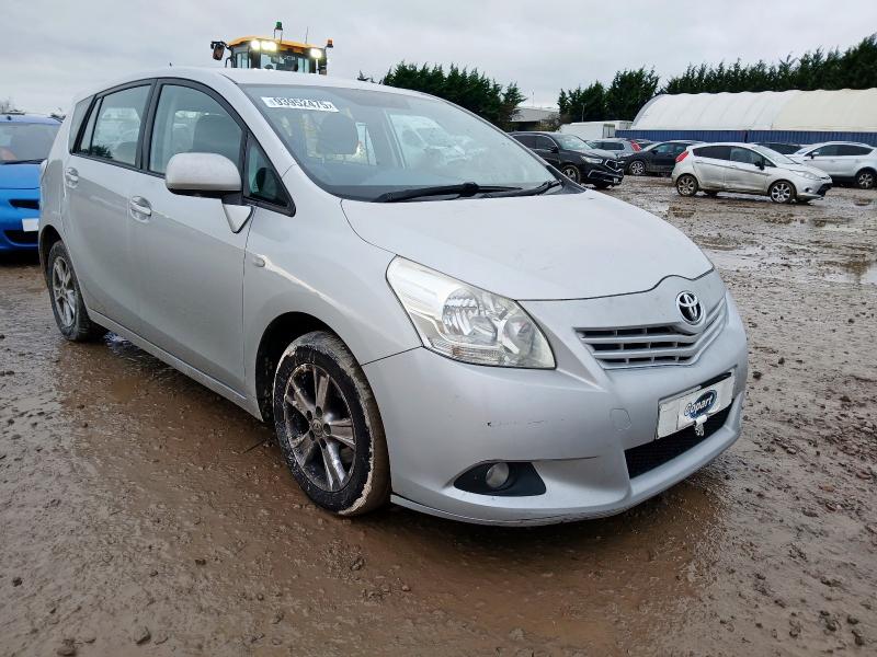 2010 TOYOTA VERSO 2.0 D-4D TR 5DR
