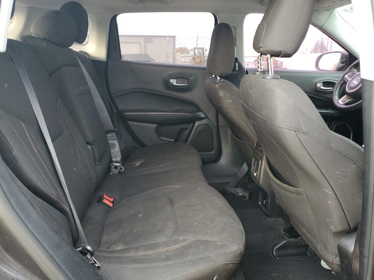 2018 Jeep Compass Sport VIN: 3C4NJDAB5JT131326 Lot: 90522435