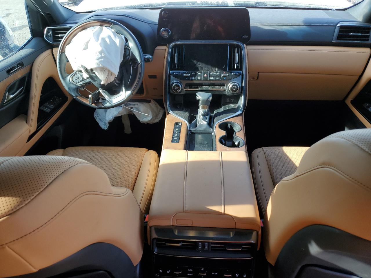 2024 Lexus Lx 600 Base VIN: JTJGB7CX0R4045260 Lot: 92025175