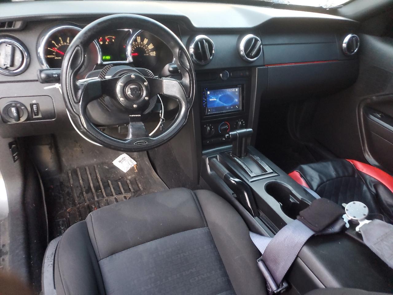 2008 Ford Mustang VIN: 1ZVHT80N285142835 Lot: 90569265