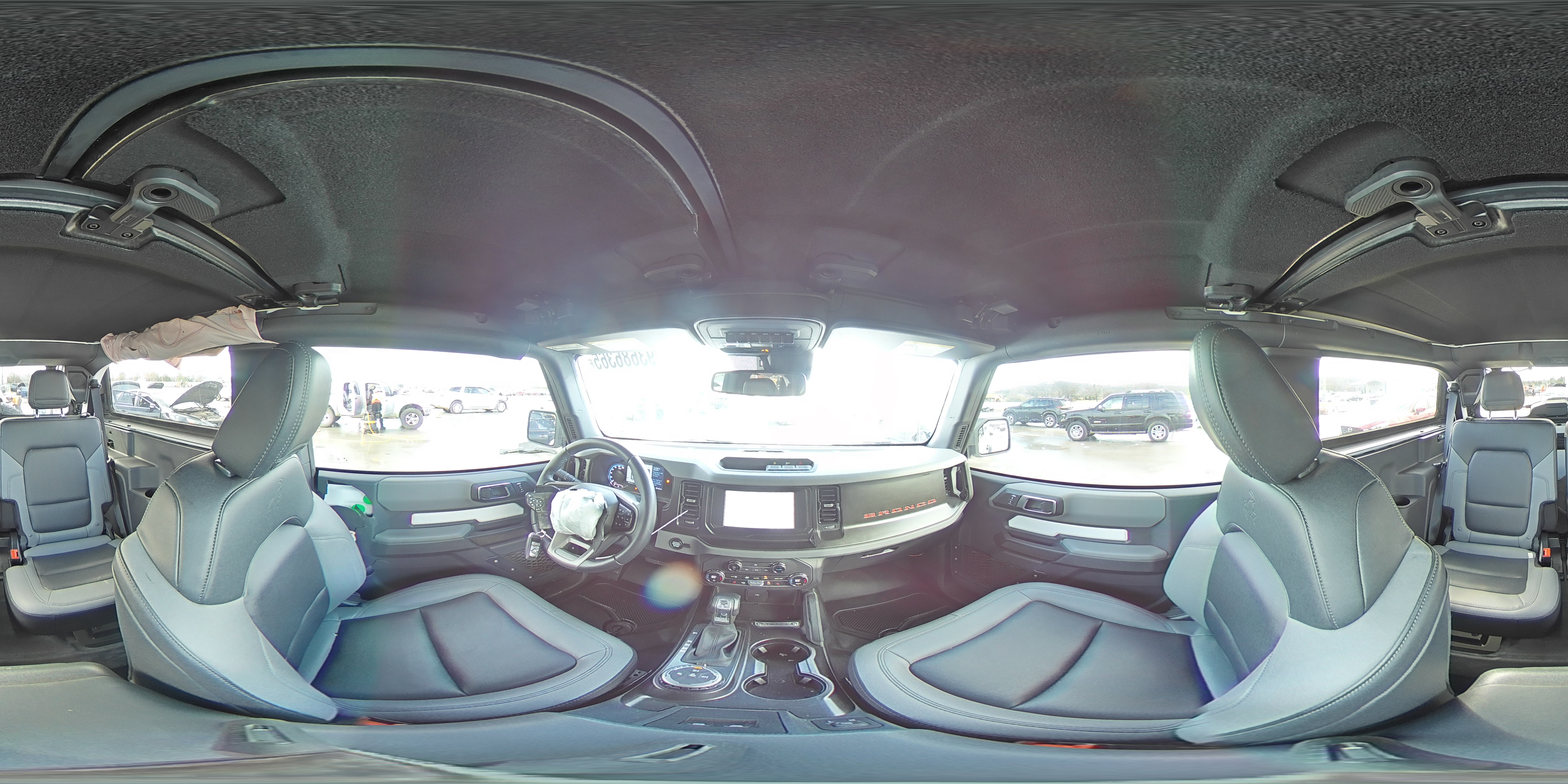 2023 Ford Bronco Base VIN: 1FMDE5AH0PLC15550 Lot: 93686365