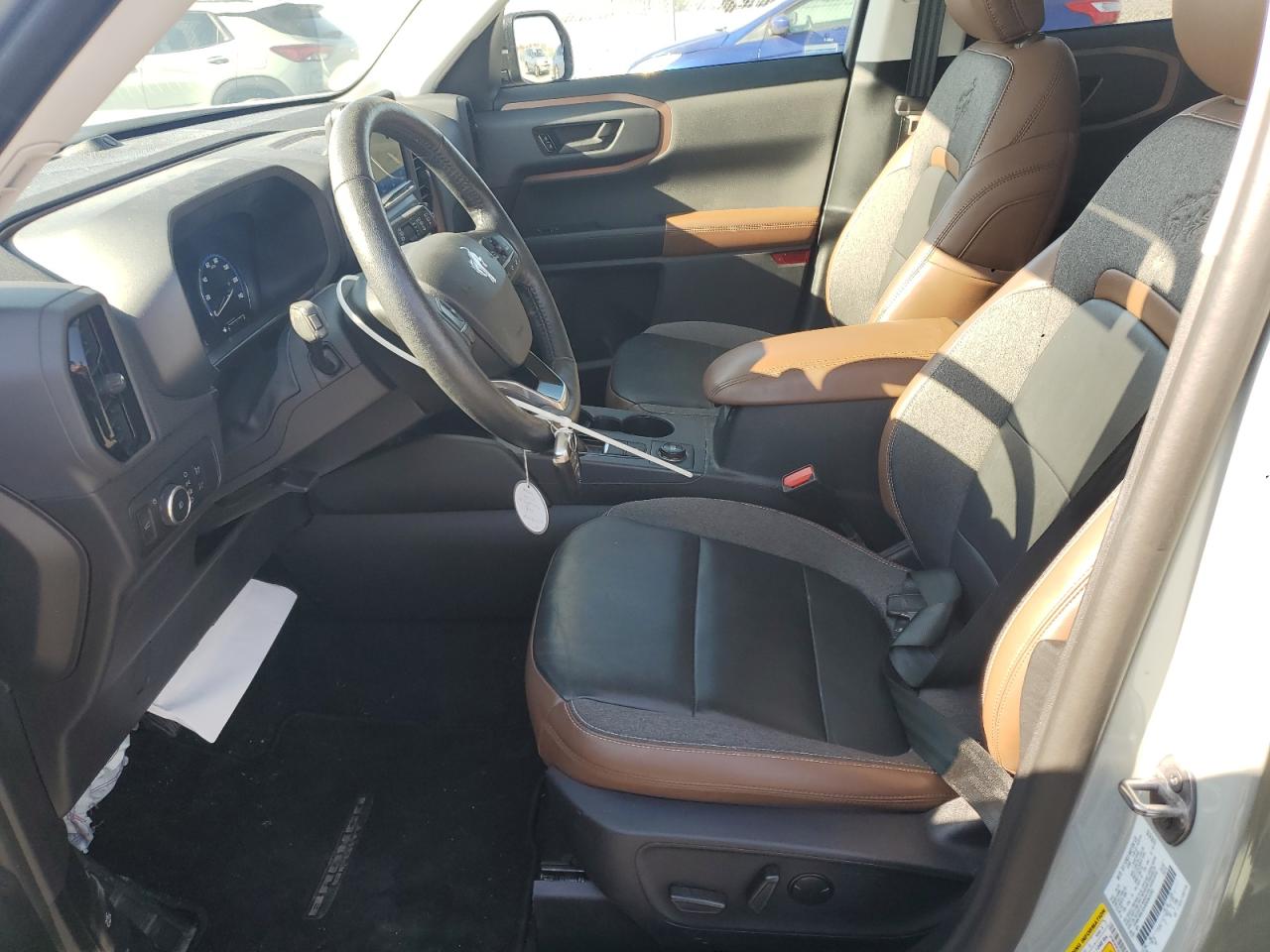 2022 Ford Bronco Sport Outer Banks VIN: 3FMCR9C6XNRD63352 Lot: 92864385