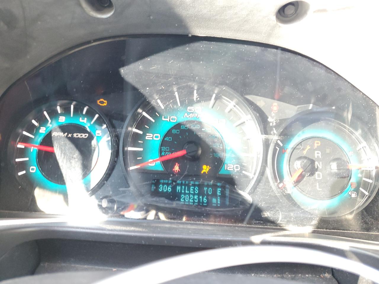 2010 Ford Fusion Se VIN: 3FAHP0HA3AR126775 Lot: 93650115