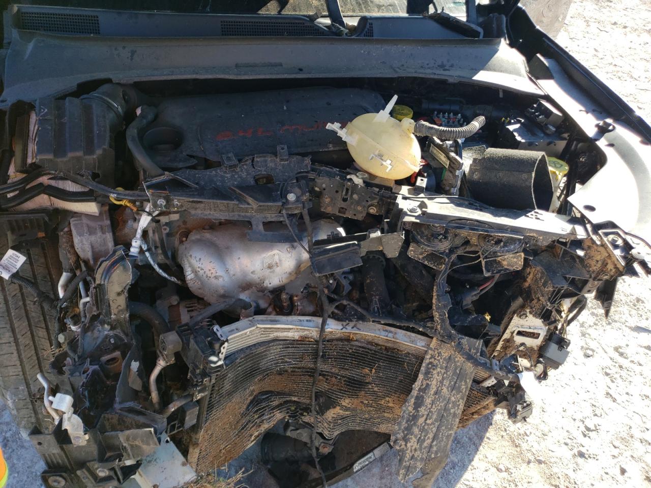 2018 Jeep Compass Latitude VIN: 3C4NJDBB7JT361044 Lot: 92227445