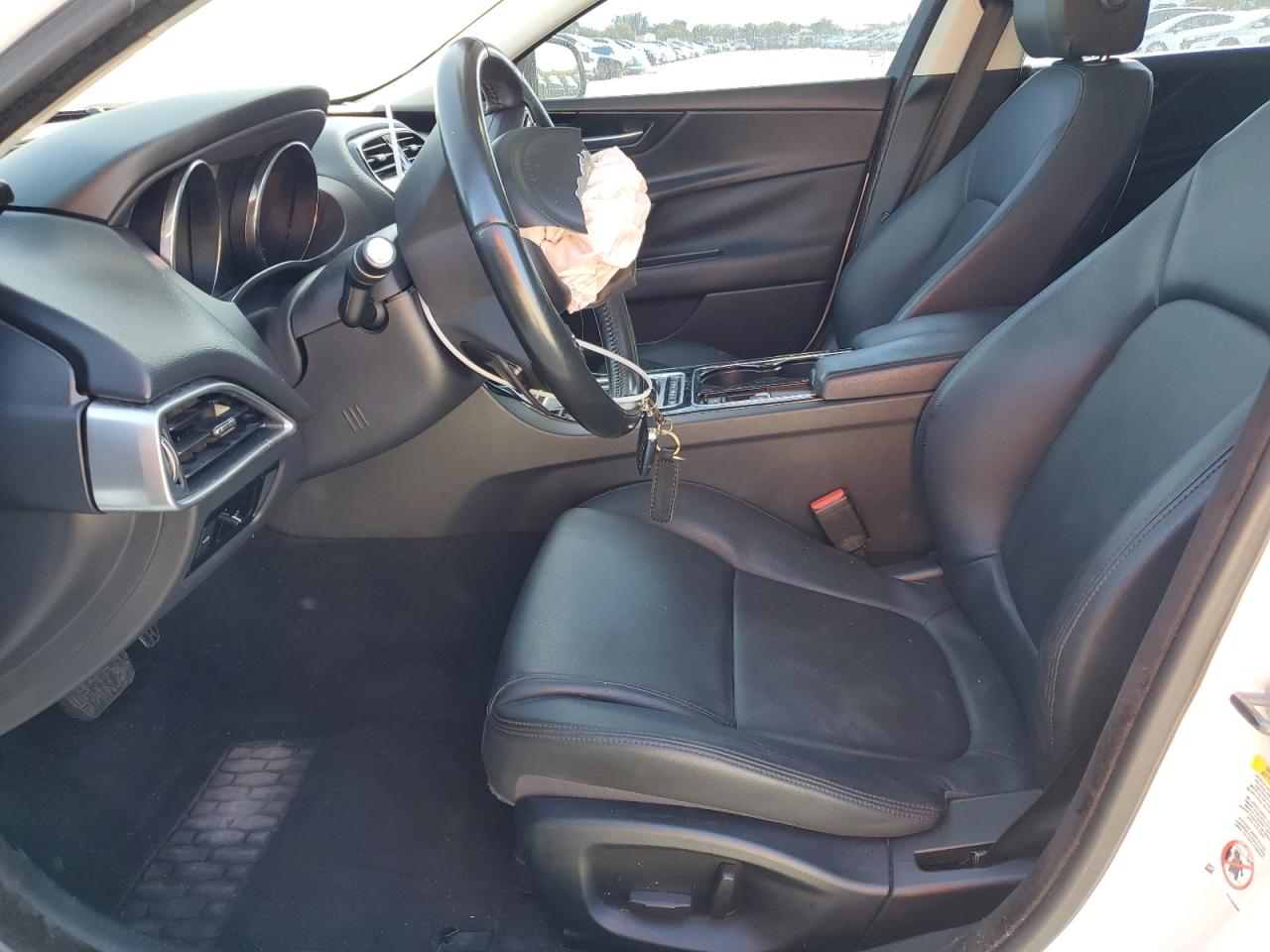 2017 Jaguar Xe Premium VIN: SAJAD4BG0HA973851 Lot: 90703465