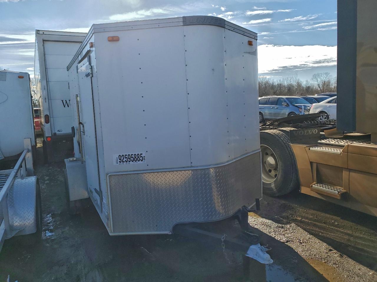 2007 United Expressline Enclosed Cargo Trailer VIN: 48BTE10117A084031 Lot: 92595885