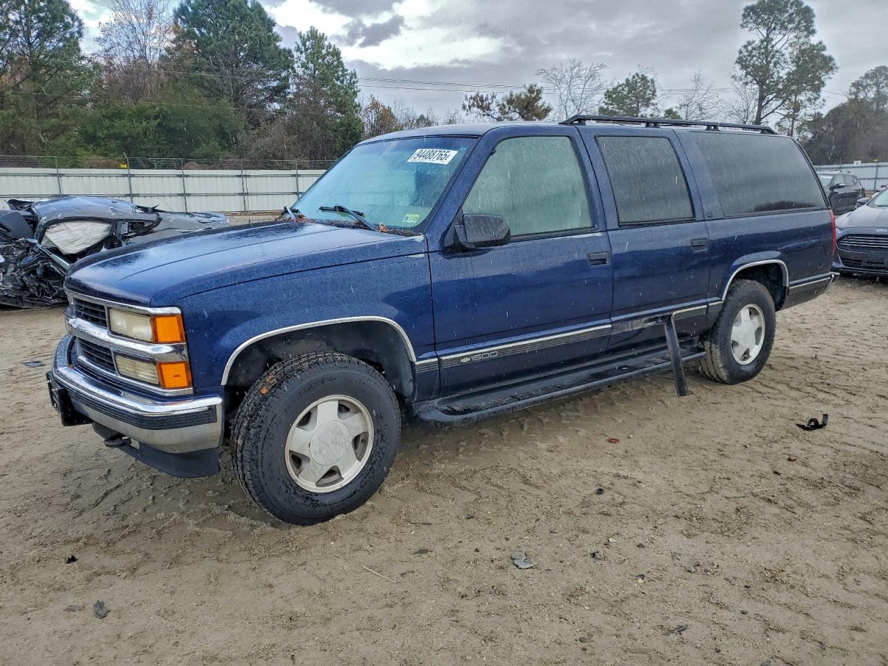 1999 Chevrolet Suburban K1500