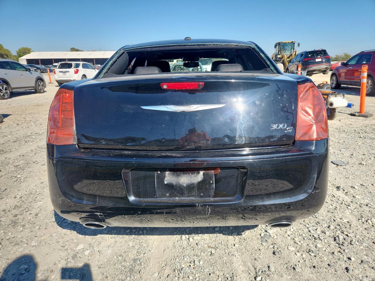 2014 Chrysler 300 S VIN: 2C3CCABG1EH346991 Lot: 92112875