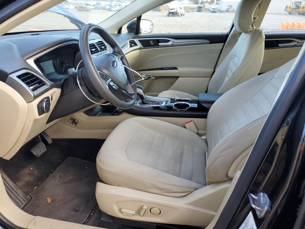 2013 Ford Fusion Se VIN: 3FA6P0H70DR109528 Lot: 92828505