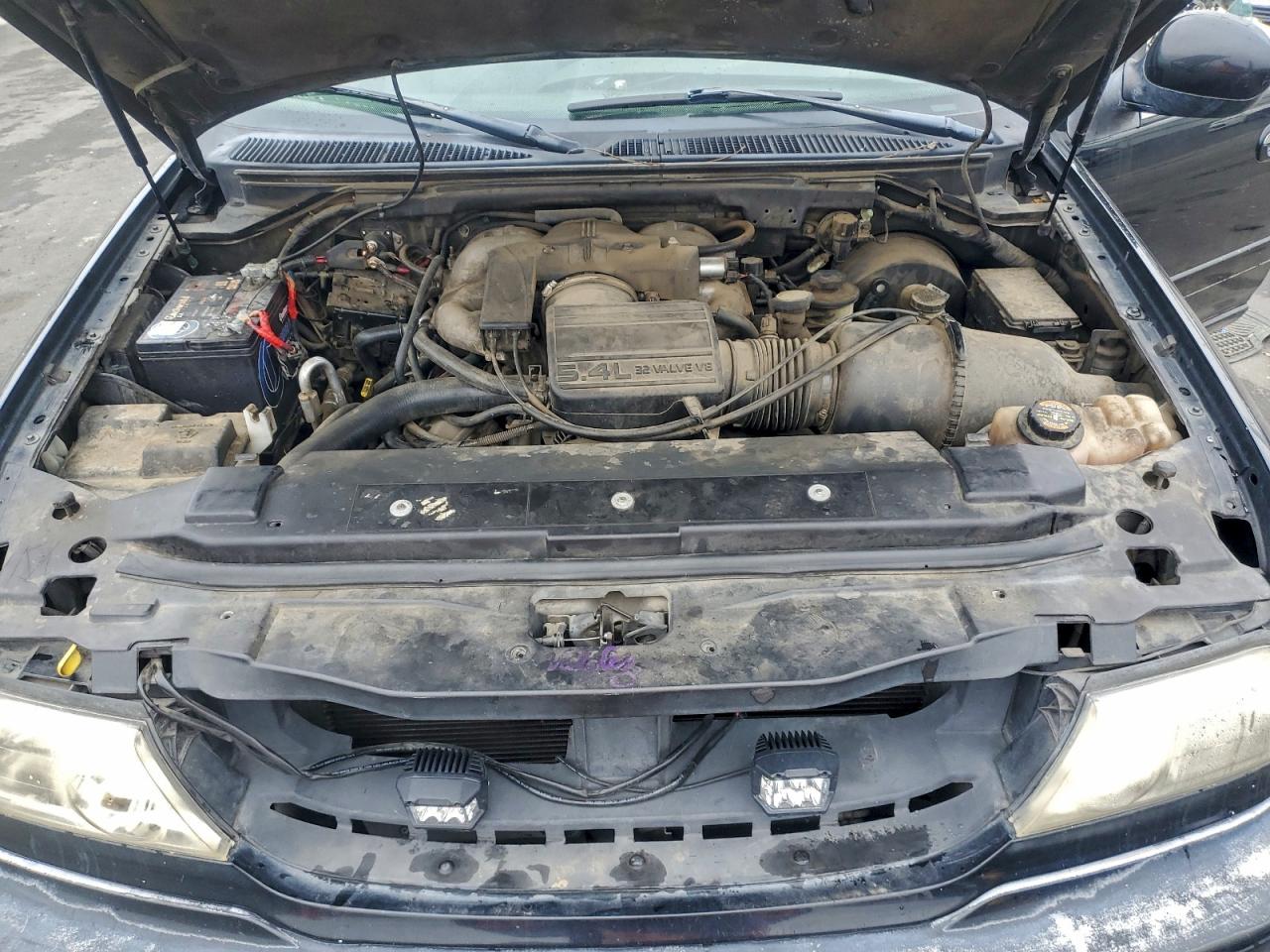 2000 Lincoln Navigator VIN: 5LMPU28A8YLJ15914 Lot: 93153815