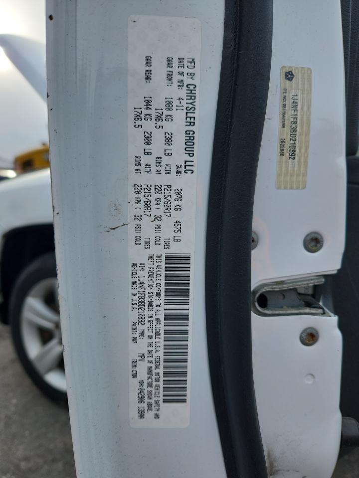 2011 Jeep Compass Sport VIN: 1J4NF1FB3BD210892 Lot: 92678725