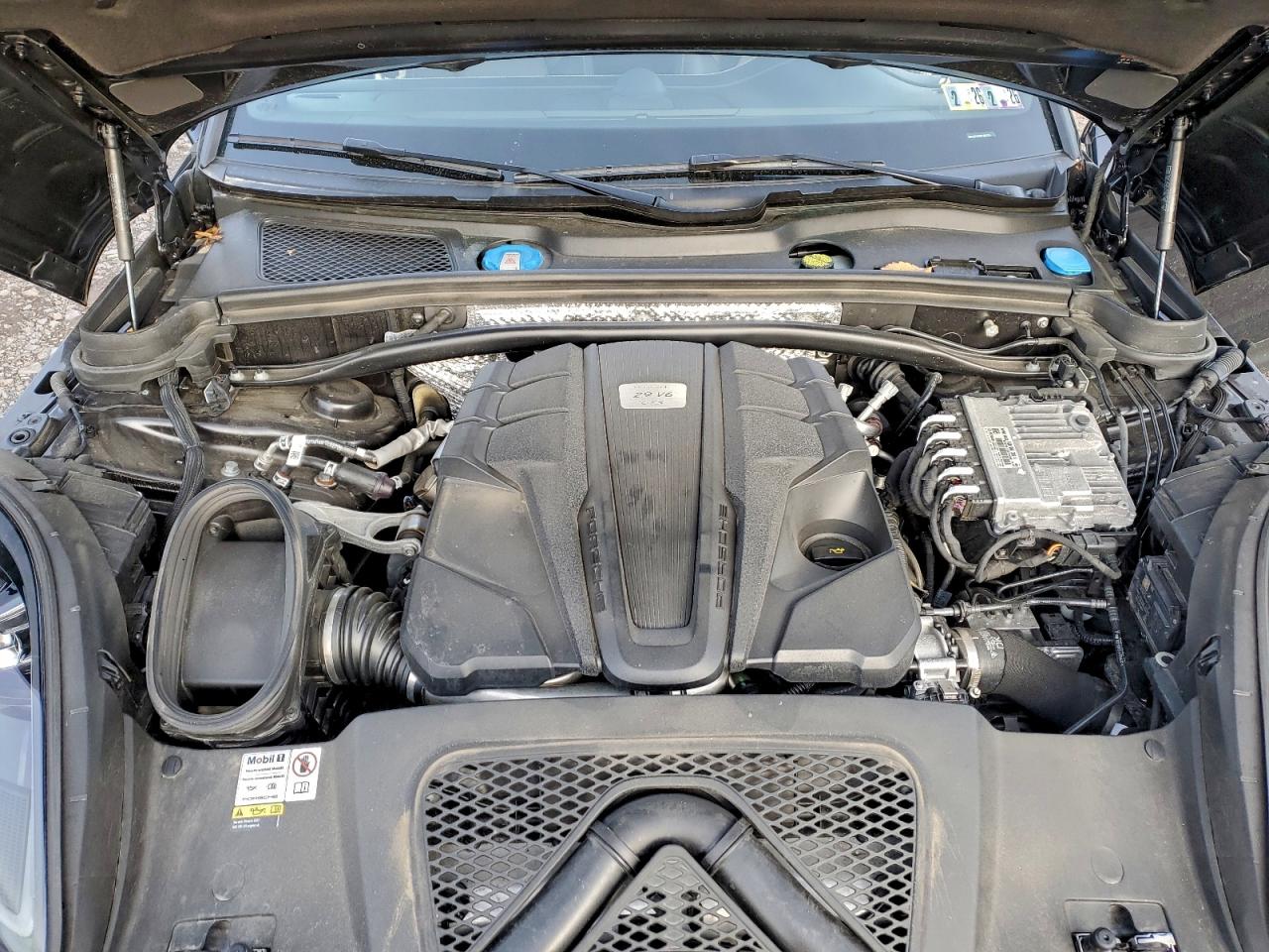 2023 Porsche Macan Gts VIN: WP1AF2A55PLB56728 Lot: 93667995