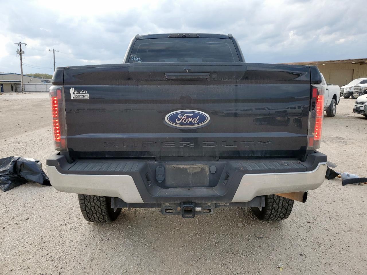 2018 Ford F250 Super Duty VIN: 1FT7W2B64JEB58873 Lot: 92328655
