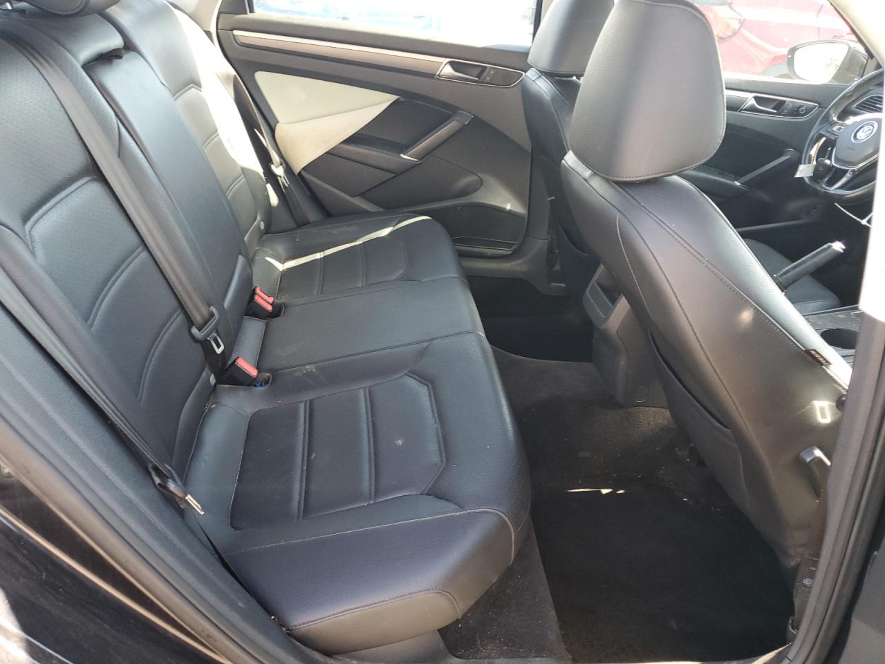 2017 Volkswagen Passat R-Line VIN: 1VWDT7A34HC052216 Lot: 93676435