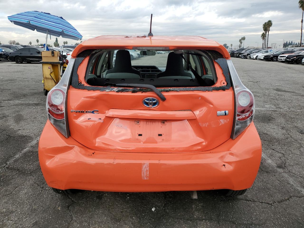 2013 Toyota Prius C VIN: JTDKDTB3XD1055903 Lot: 92491245