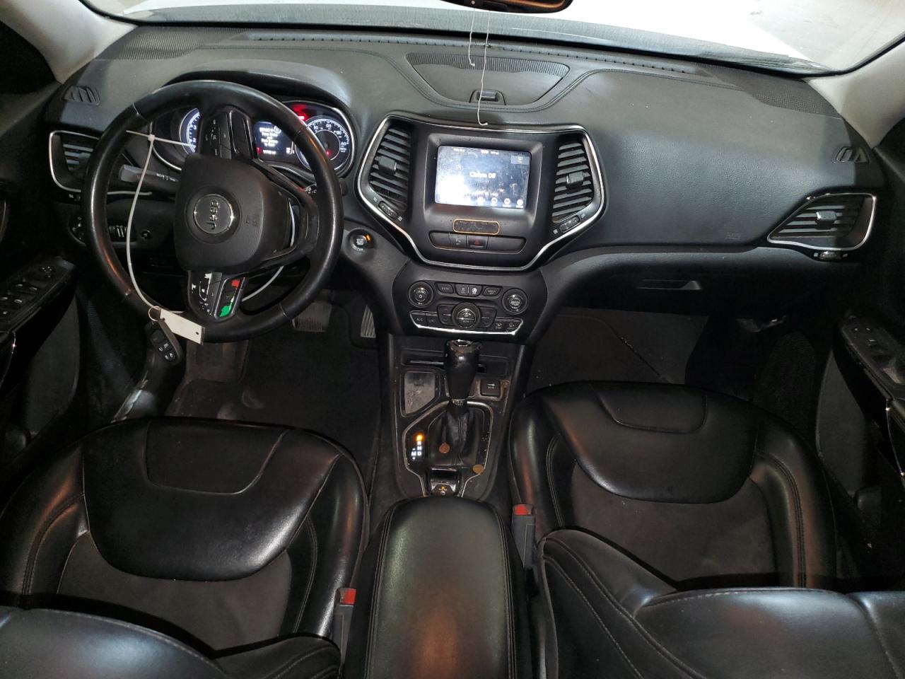 2020 Jeep Cherokee Latitude Plus VIN: 1C4PJLLB3LD638153 Lot: 92912965