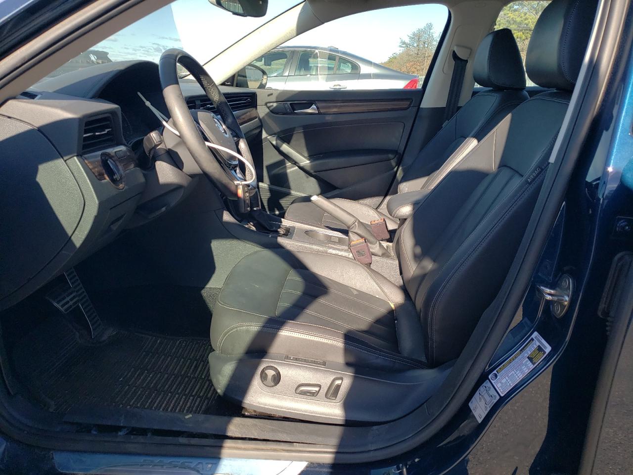 2020 Volkswagen Passat Sel VIN: 1VWCA7A34LC023583 Lot: 92784195