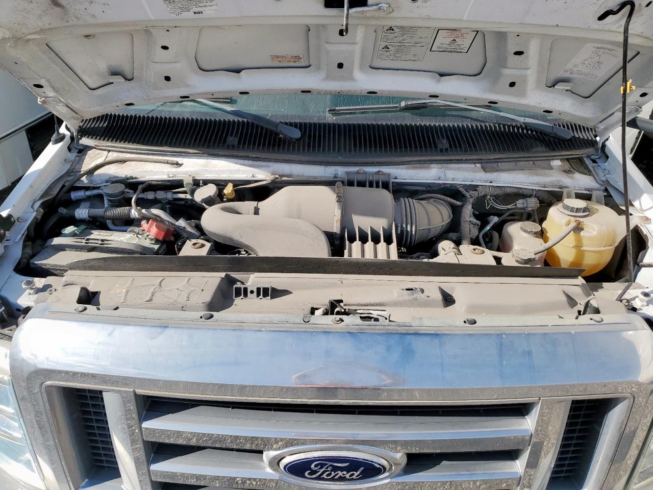 2016 Ford Econoline E450 Super Duty Cutaway Van VIN: 1FDFE4FSXGDC10700 Lot: 92642475