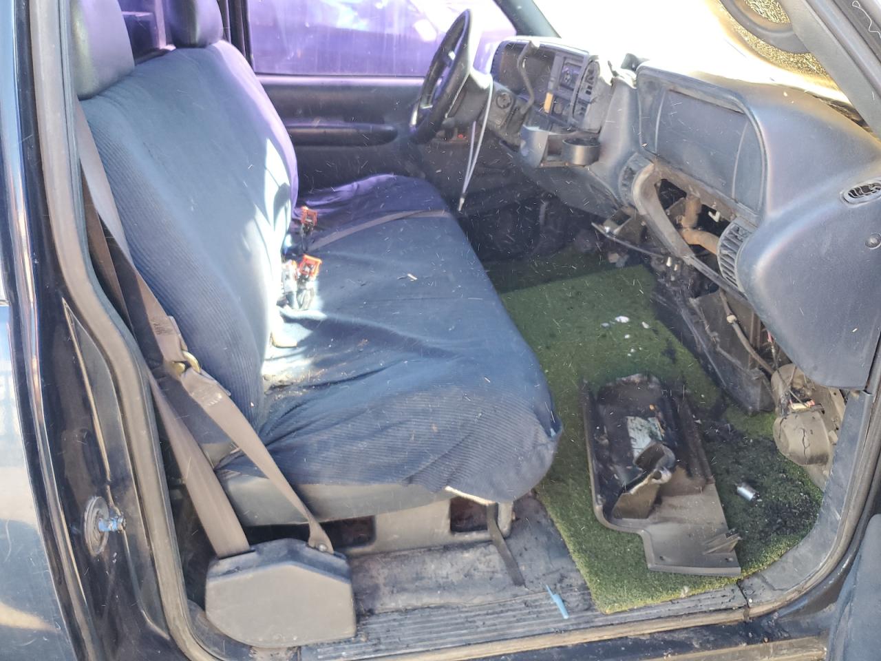 1998 Chevrolet Gmt-400 C2500 VIN: 1GCFC24M7WZ253248 Lot: 91644095