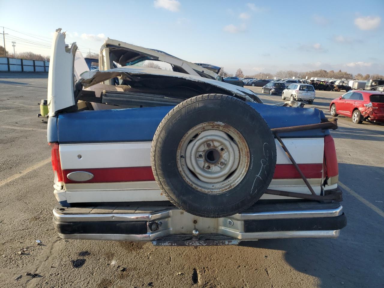 1989 Ford Bronco U100 VIN: 1FMEU15N3KLA75132 Lot: 93007675