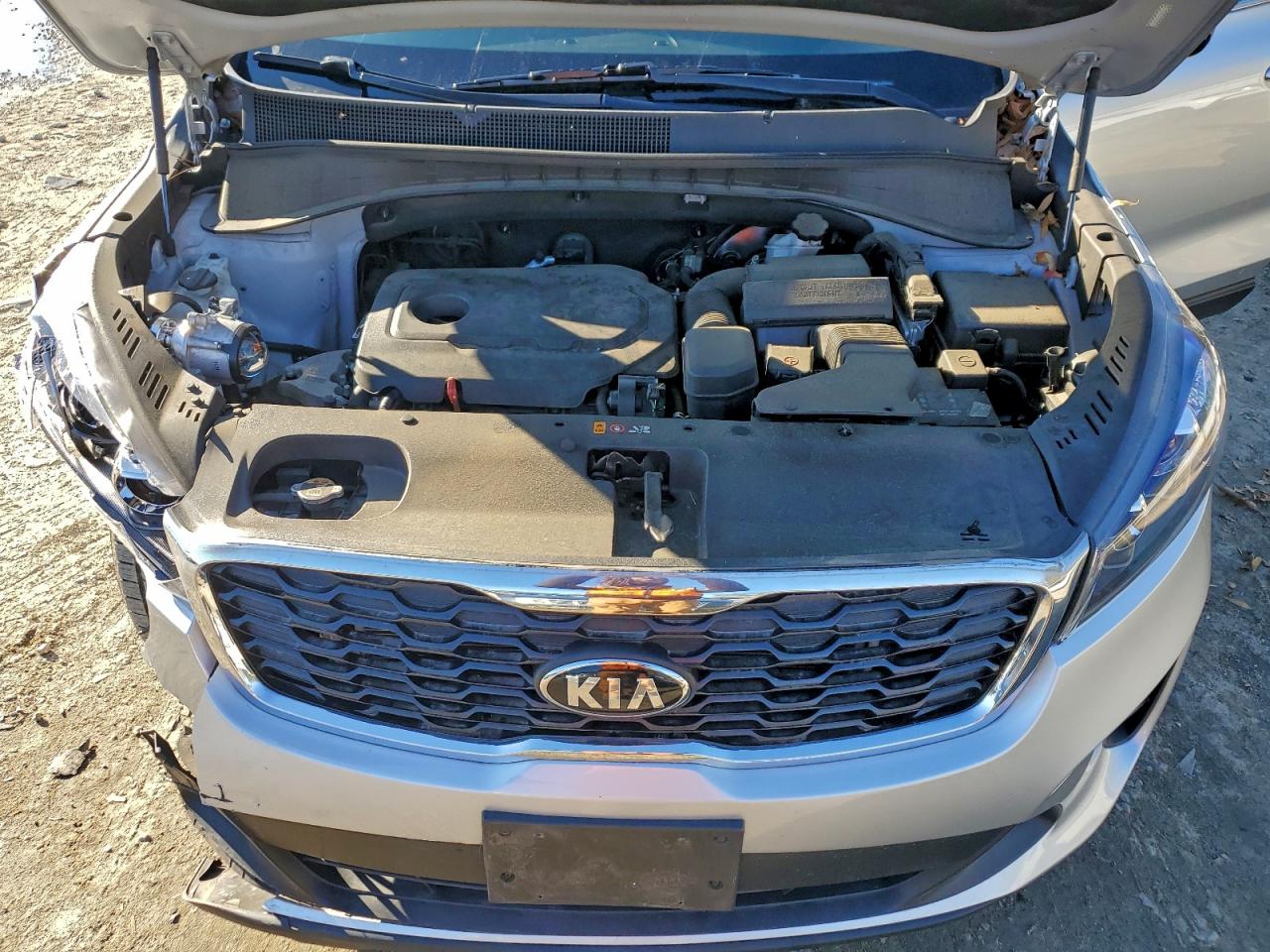 2020 Kia Sorento L VIN: 5XYPG4A33LG660624 Lot: 94085695