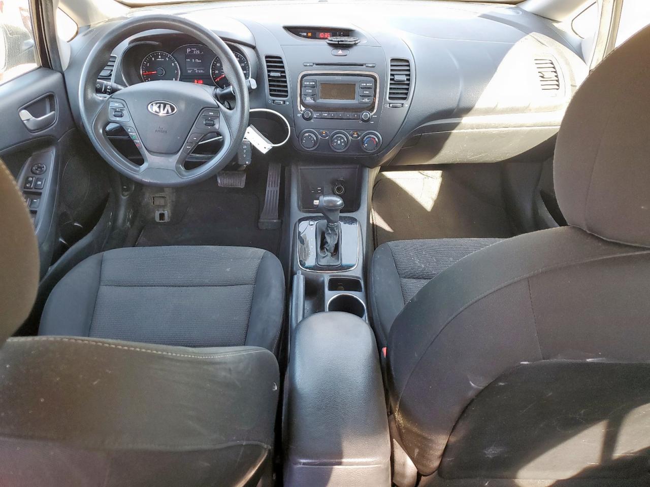 2017 Kia Forte Lx VIN: 3KPFK4A77HE096381 Lot: 91058265