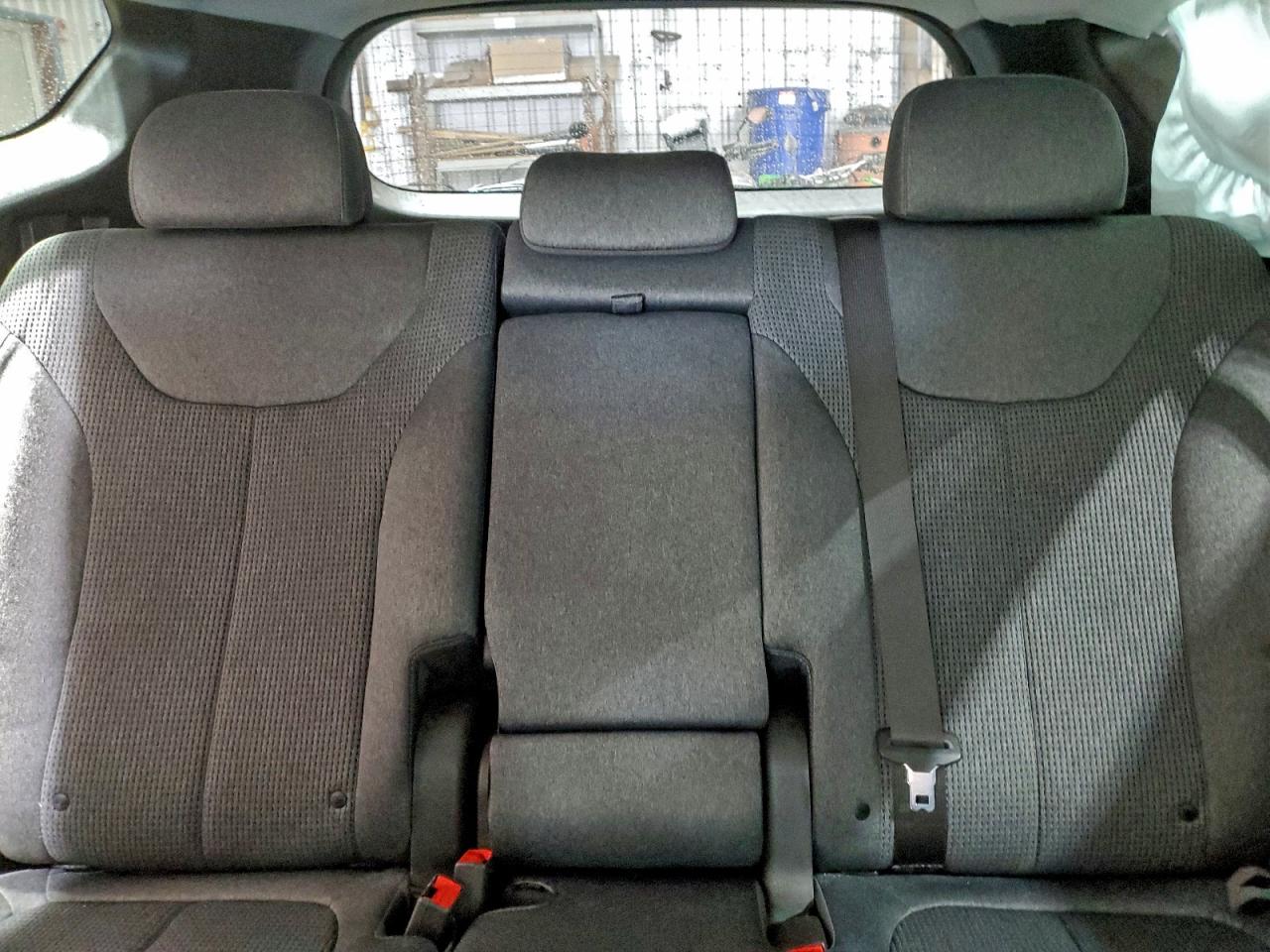 2019 Hyundai Santa Fe Se VIN: 5NMS2CAD8KH082178 Lot: 93390375