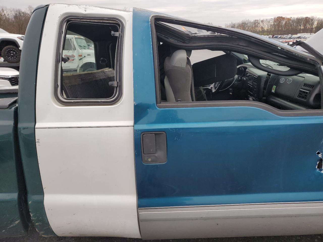 2003 Ford F250 Super Duty VIN: 1FTNX21P53EC39561 Lot: 92531205