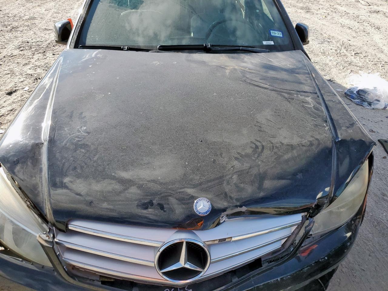 2010 Mercedes-Benz C 300 VIN: WDDGF5EB2AF421775 Lot: 92930735