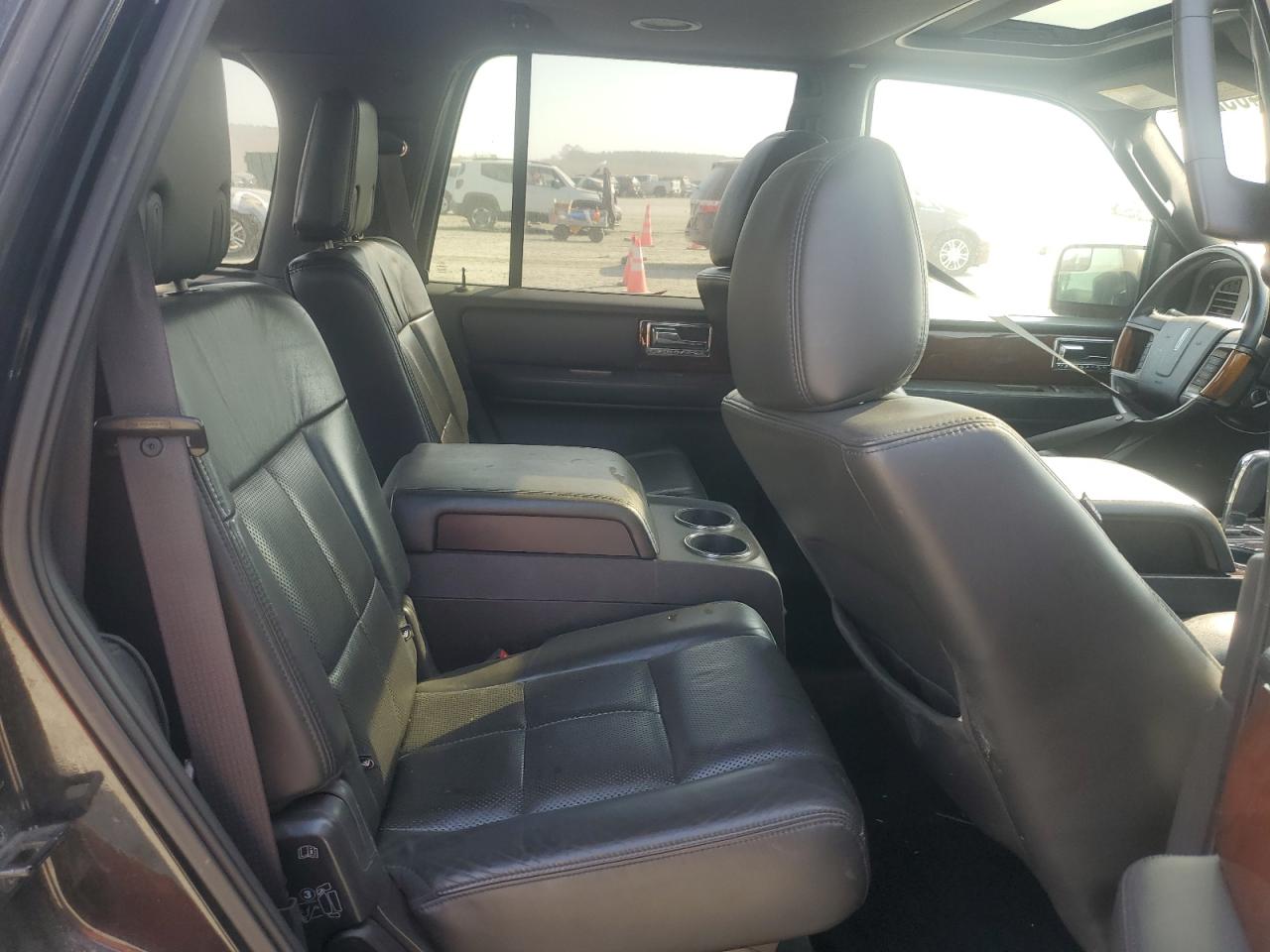 2014 Lincoln Navigator VIN: 5LMJJ2J5XEEL00283 Lot: 93405235