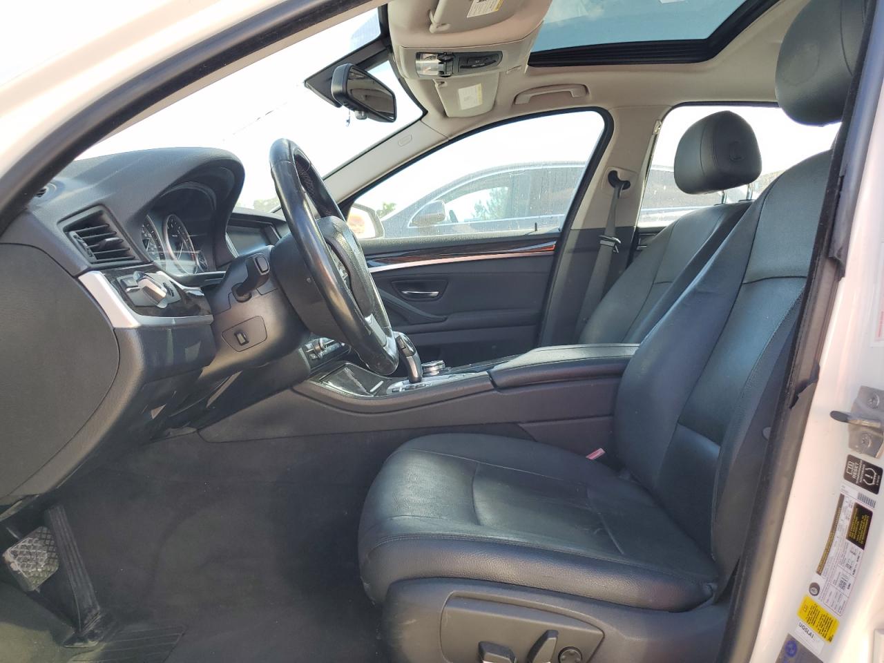 2015 BMW 528 I VIN: WBA5A5C57FD512585 Lot: 92397055