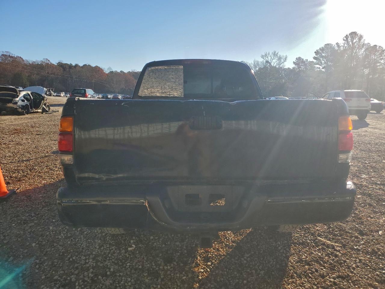 2002 Toyota Tundra Access Cab Limited VIN: 5TBBT48122S235271 Lot: 93610875